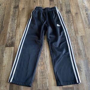 Adidas joggers awesome condition size small
